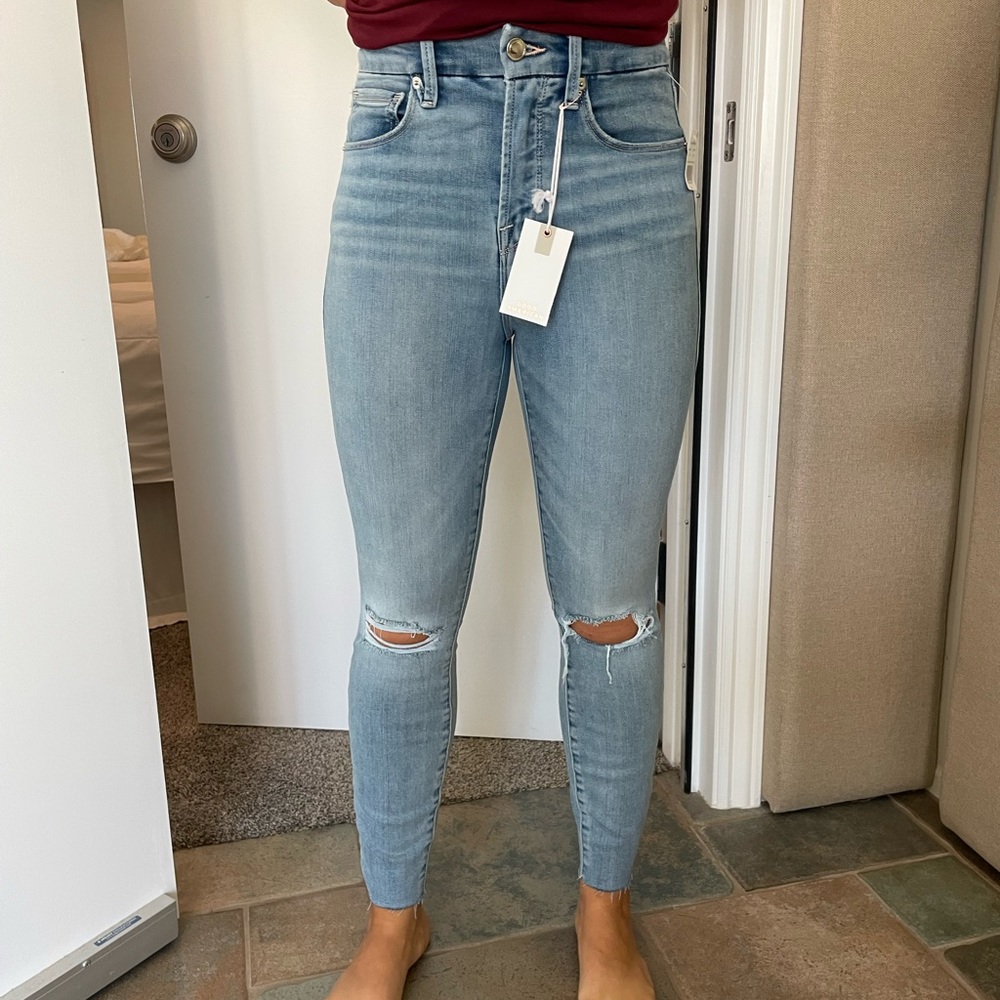 Good American Jeans Sz 2 Brand New! Great gift 🎁